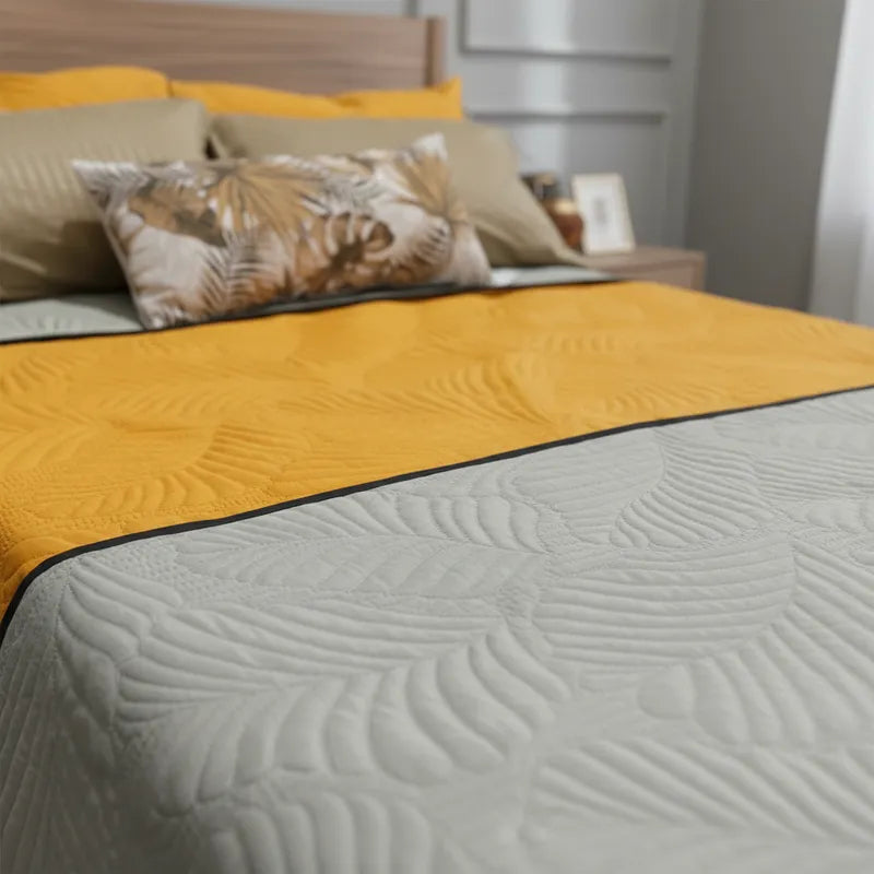 Edredón Cozumel Dos Vistas Con Sabanas, Fundas, Rodapie y Cojin Decorativo